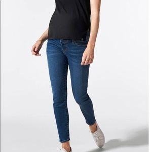 Maternity skinny jeans
